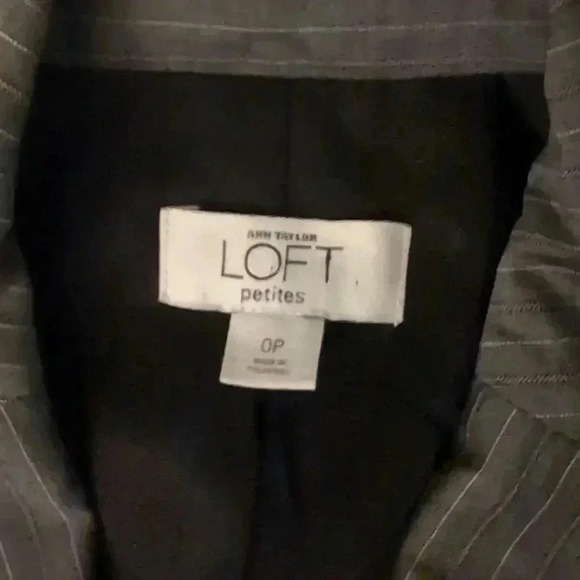 Ann Taylor LOFT Grey Pinstripe Blazer - Picture 4 of 6